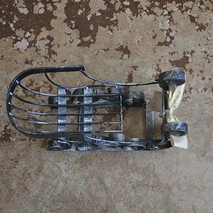 Elegant Silver Holiday Sleigh Decor